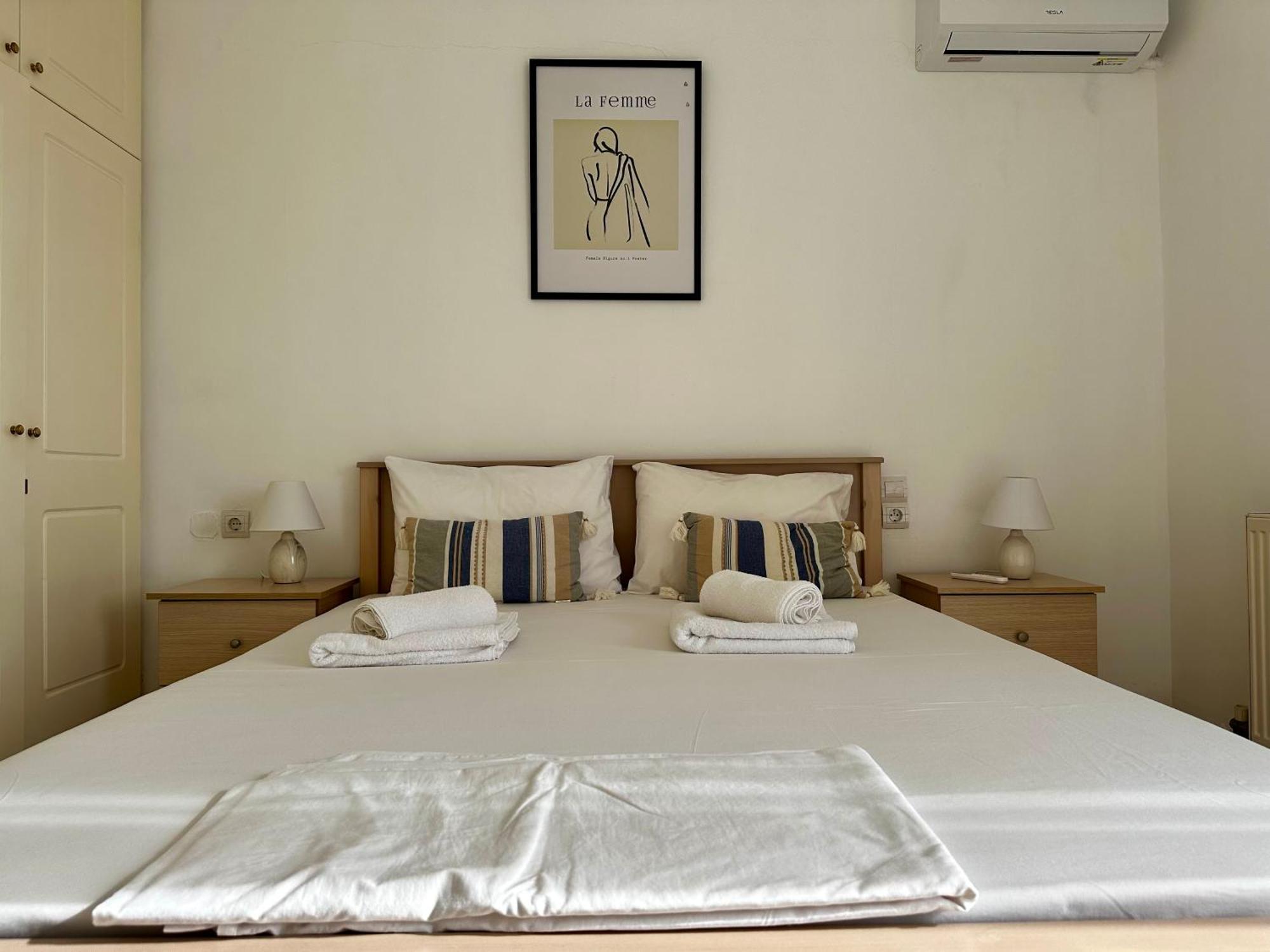 City Center, Cozy Apartment, With Amazing View, "2" コス・タウン エクステリア 写真
